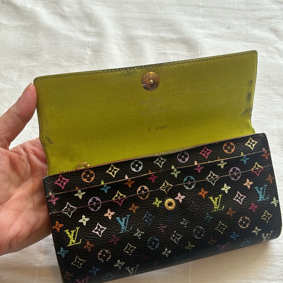 Loius Vuitton Wallet - Picture 7 of 14